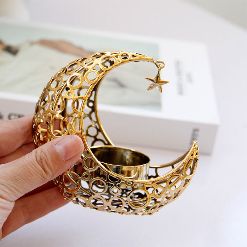 Light Luxury Crescent Moon Star Moon Black Gold Metal Candle Holder Modern Romantic Wedding Christmas Candle Cup Home Decor Michan Direct
